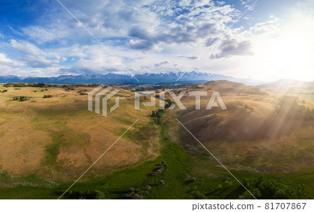 Kurai steppe and Chuya river Kurai steppe and Chuya river 81707867