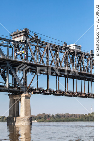 Vertical photo of Danube Bridge Vertical photo of Danube Bridge 81709632