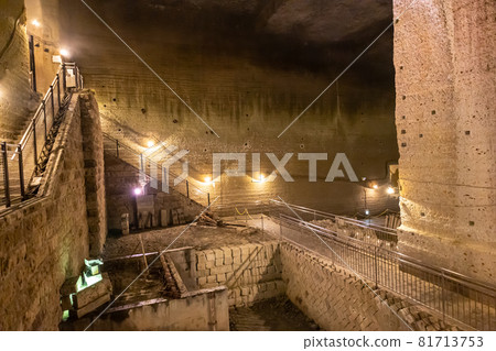 大谷博物館地下礦場 栃木縣 81713753