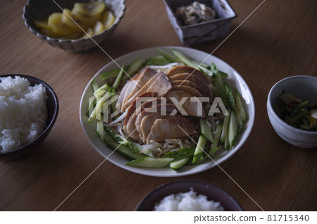 Sliced roast pork on the table 81715340