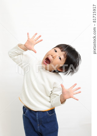 神奇的孩子 81715917