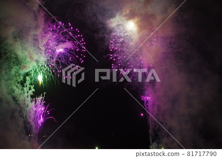  Summer fireworks 81717790