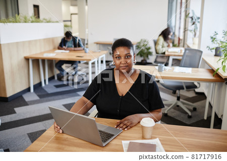 Positive Young Female Entrepreneur 81717916