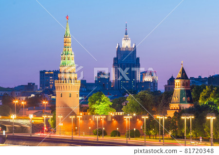 View of the Moscow Kremlin palace in Russia 81720348