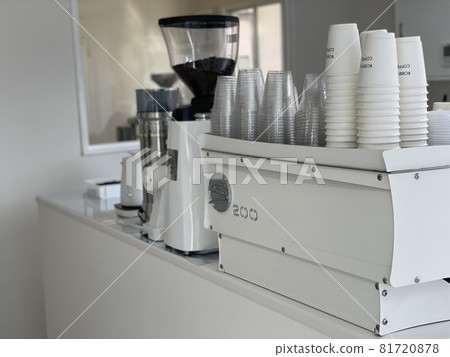 Coffee machine white Coffee machine white 81720878