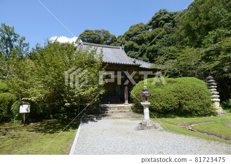 Chogakuji Temple Main Hall Tenri City, Nara Prefecture Chogakuji Temple Main Hall Tenri City, Nara Prefecture 81723475