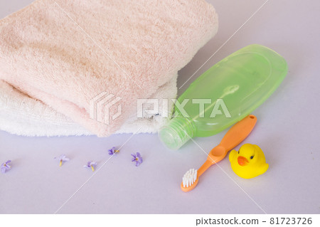 toothbrush, terry cloth health care of baby with duck toy toothbrush, terry cloth health care of baby with duck toy 81723726