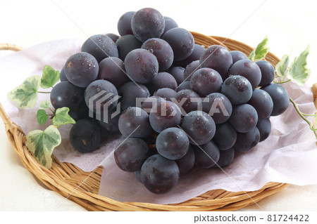 Gigantic peak Gigantic peak 81724422