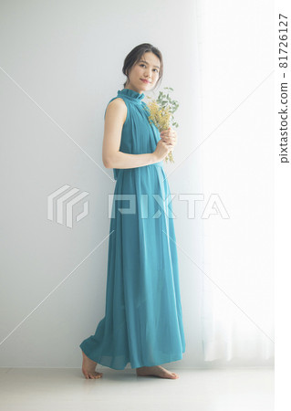 Women's green dress Women's green dress 81726127
