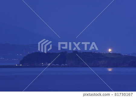 Photographing the scenery of Kamome Island in Esashi, Hokkaido at dawn in early autumn Photographing the scenery of Kamome Island in Esashi, Hokkaido at dawn in early autumn 81730167