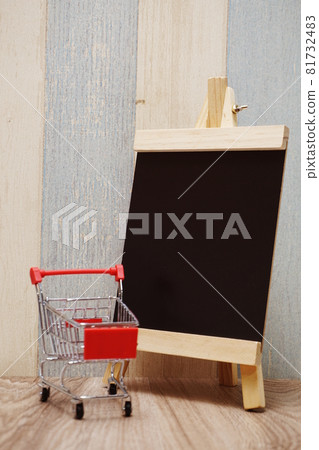 Mini trolley cart and Space wooden easel blackboard 81732483