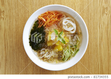 Korean Chinese-style cold noodles: Summer cold noodle dishes 81734355