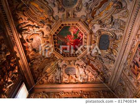 interiors of the doge's palace, Venice, Italy interiors of the doge's palace, Venice, Italy 81740834