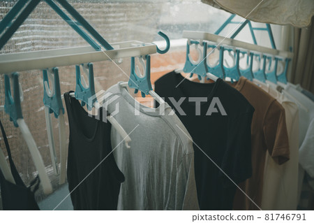 房間乾燥 81746791