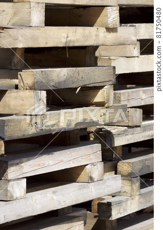 Elements of wooden pallets for loading and unloading cargo Elements of wooden pallets for loading and unloading cargo 81750480