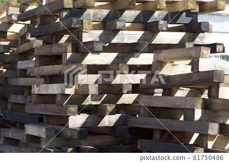 Elements of wooden pallets for loading and unloading cargo Elements of wooden pallets for loading and unloading cargo 81750486