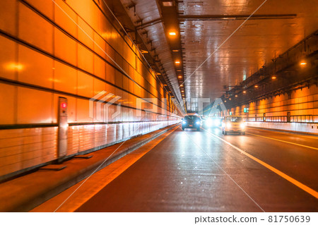 《東京》高速公路/首都高速灣岸線隧道 81750639
