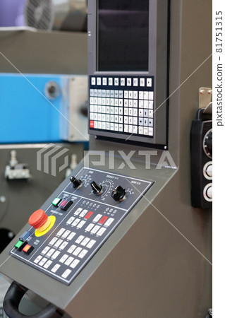 CNC control console of industrial lathe machine 81751315