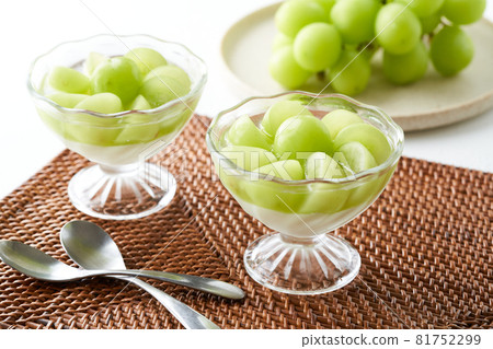 Shine Muscat Panna Cotta Shine Muscat Panna Cotta 81752299