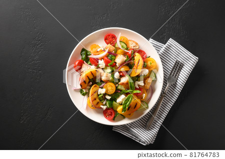 Tuscan Panzanella with tomatoes and bread. Top view. 81764783
