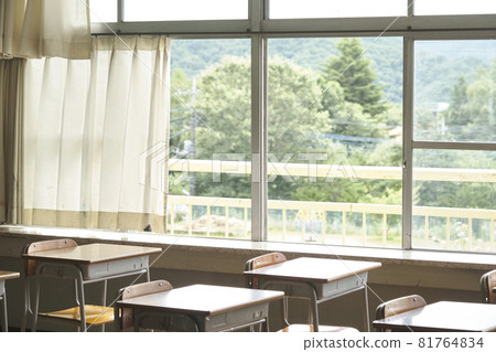 學校教室 學校教室 81764834