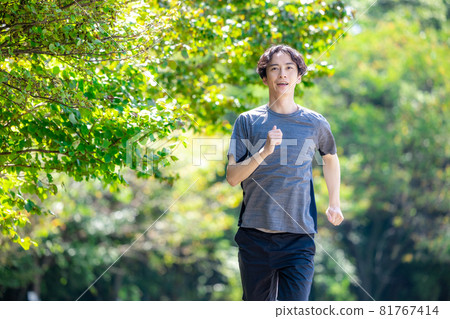 Running men 81767414