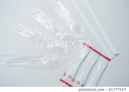 Disposable plastic spoons and straws Disposable plastic spoons and straws 81777547