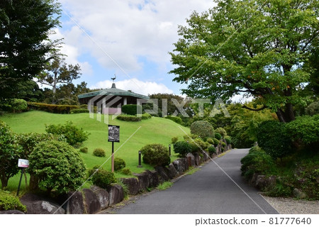 Kanagawa Prefectural Oiso Shiroyama Park Observatory and walking path in the former Mitsui Bettei district Kanagawa Prefectural Oiso Shiroyama Park Observatory and walking path in the former Mitsui Bettei district 81777640