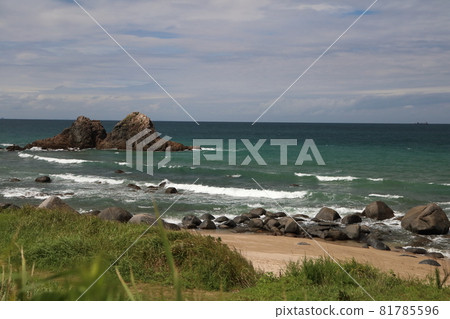 Futamigaura Meoto Iwa Rocks 81785596
