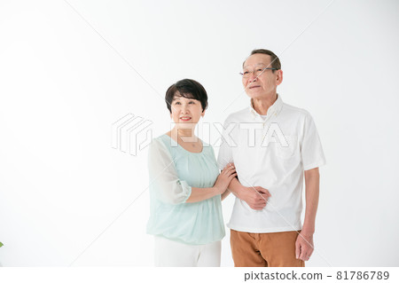 Senior couple smile refreshing Senior couple smile refreshing 81786789