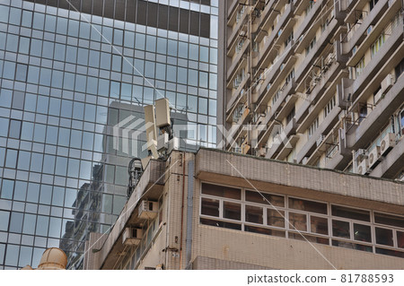the old and new multi-story buildings, with shops at mong kok 15 Aug 2021 the old and new multi-story buildings, with shops at mong kok 15 Aug 2021 81788593