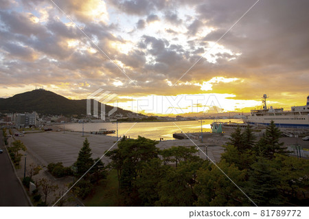 [Retouching] Autumn sunset series 2021 seen from Tomoe Ohashi Bridge in Hakodate City 81789772