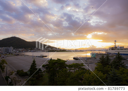 [Retouching] Autumn sunset series 2021 seen from Tomoe Ohashi Bridge in Hakodate City 81789773
