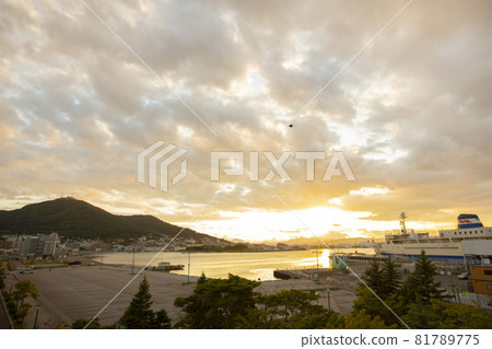 [Retouching] Autumn sunset series 2021 seen from Tomoe Ohashi Bridge in Hakodate City 81789775
