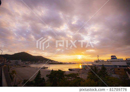 [Retouching] Autumn sunset series 2021 seen from Tomoe Ohashi Bridge in Hakodate City 81789776