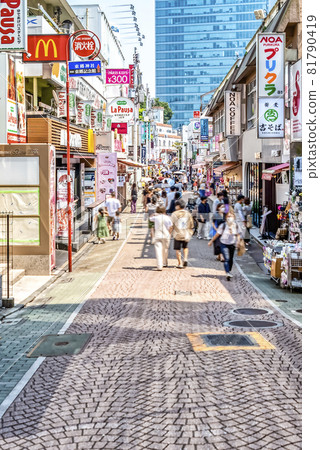 Cityscape of Shibuya, Tokyo Harajuku / Takeshita Street 81790419