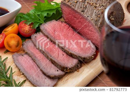 Roast beef and red wine Roast beef and red wine 81792773