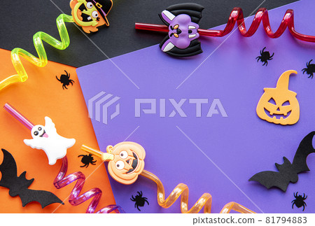Collection of Halloween party objects forming a frame 81794883