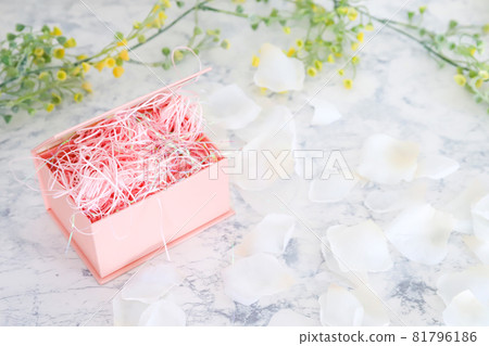 禮物圖片 包裝材料 紙包裝 81796186