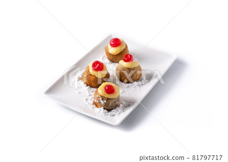 Traditional Italian Zeppole pastry Traditional Italian Zeppole pastry 81797717