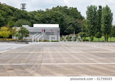 Square and toilet in front of the south gate of Saitama Stadium Square and toilet in front of the south gate of Saitama Stadium 81798085