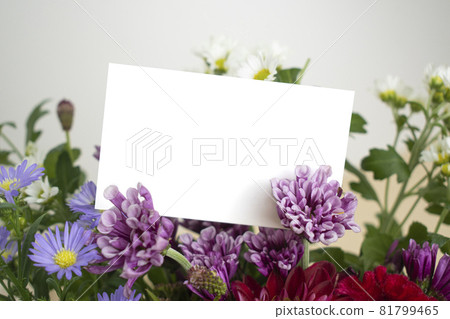 Blank business card mock-up on floral background Blank business card mock-up on floral background 81799465