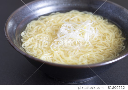 家常拉麵、下巴高湯 81800212