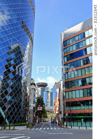 Cityscape of Nagatacho, Chiyoda-ku, Tokyo Sannoshita intersection 81812845