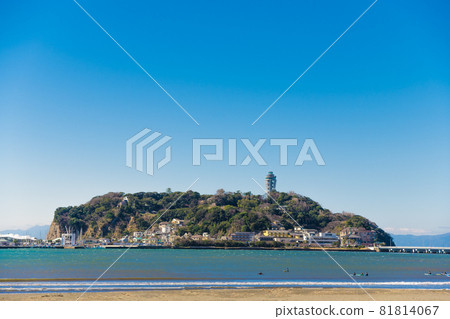 [Enoshima Bentenbashi and Sea Candle] 81814067