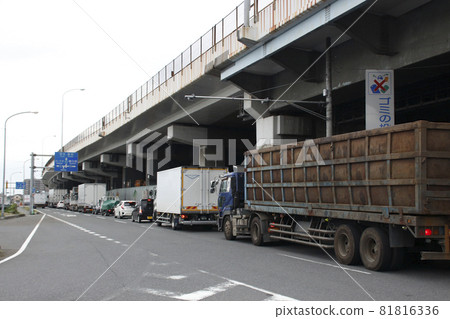 National Highway No. 122 (near Kakura, Iwatsuki-ku, Saitama City) 81816336