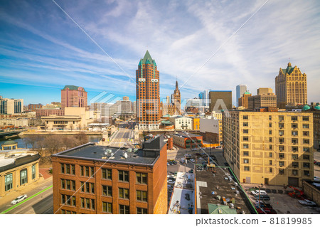 Downtown skyline with Buildings in Milwaukee USA 81819985