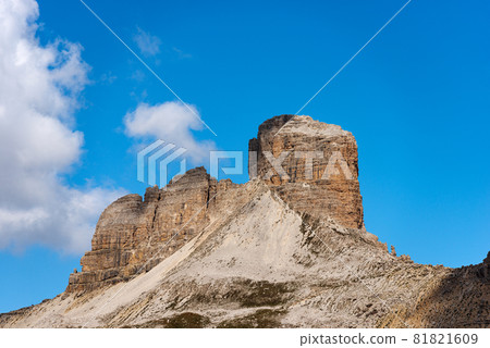 Mountain peak of Torre dei Scarperi or Schwabenalpenkopf - Dolomites Italian Alps Mountain peak of Torre dei Scarperi or Schwabenalpenkopf - Dolomites Italian Alps 81821609