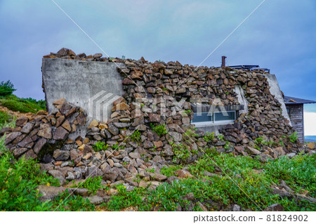 Zao Karitadake refuge hut 81824902