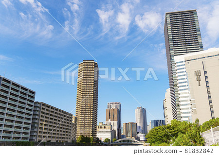 Cityscape of Nakanoshima, the water capital of Osaka, early September 2021 Cityscape of Nakanoshima, the water capital of Osaka, early September 2021 81832842